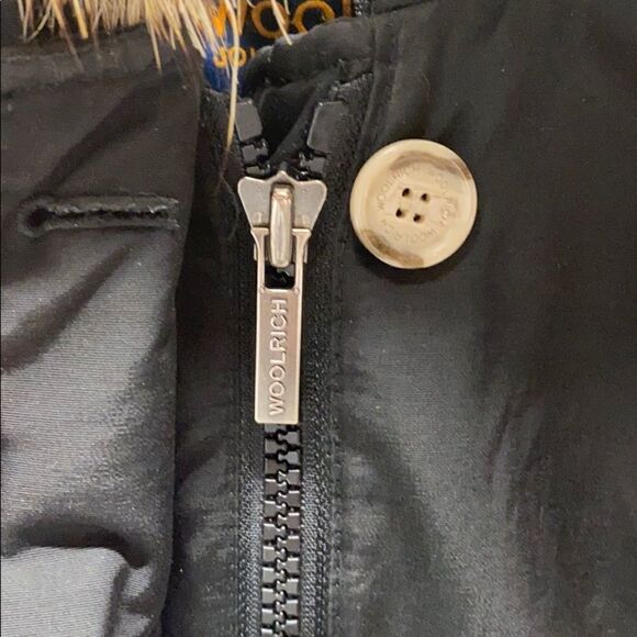 Woolrich - Classic Arctic Parka - Picture 5 of 16